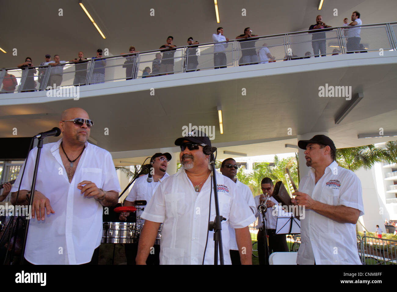 Miami Florida,Little Havana,Miami Marlins,Major Leagueal baseball,nuovo stadio,campo da baseball,Marlins Park,Fanfest,open house houses,fans,ispanic Latin lati Foto Stock