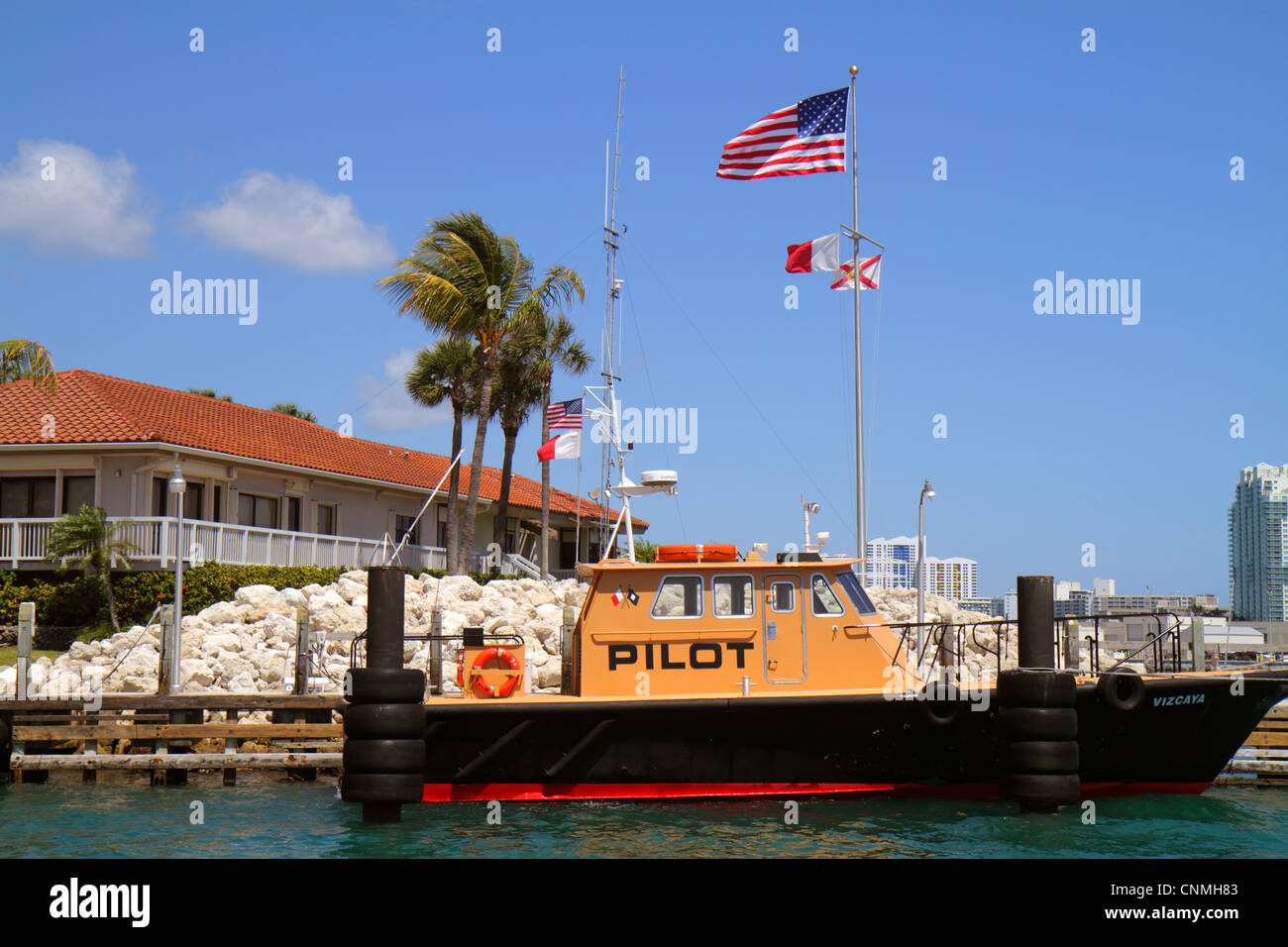 Miami Florida, Biscayne Bay, Porto di Miami, Dodge Island, Miami Pilots Station, barca, FL120331201 Foto Stock