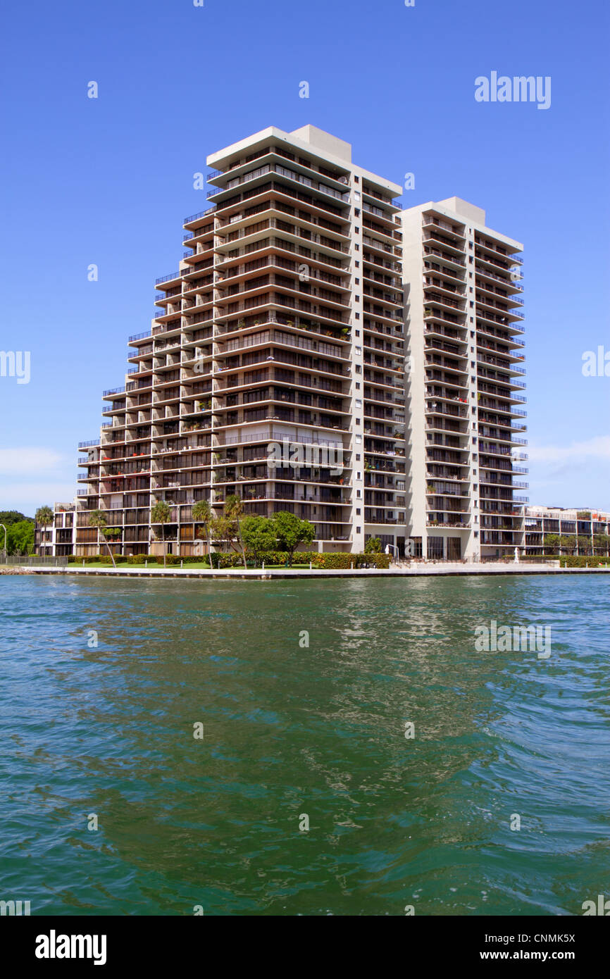 Miami Beach Florida, Biscayne Bay, 1000 Venetian Way, alto edificio, skyline della città, acqua, FL120331246 Foto Stock