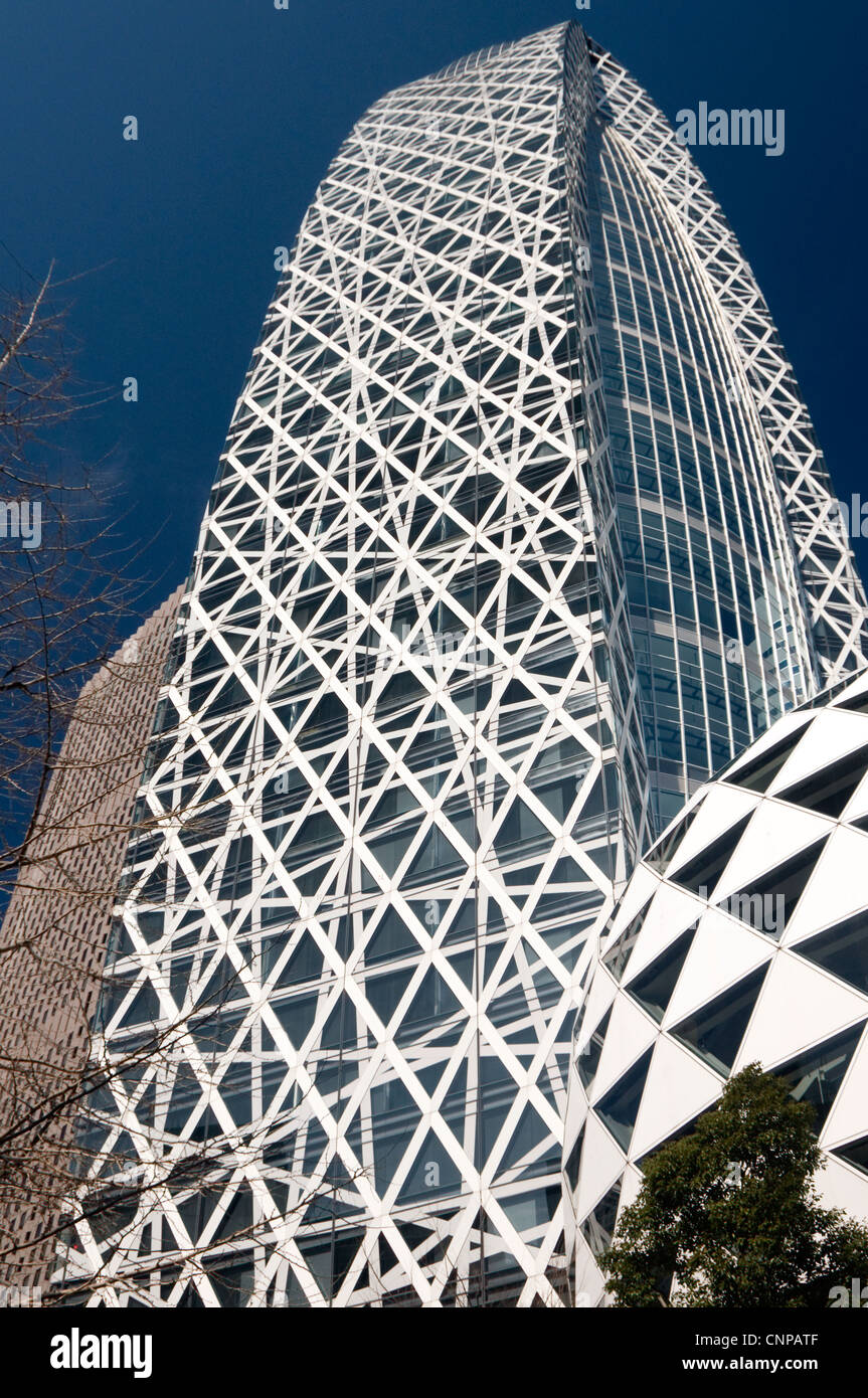 Modalità di Tokyo Gakuen Cocoon Tower Shinjuku, Tokyo, Giappone Foto Stock