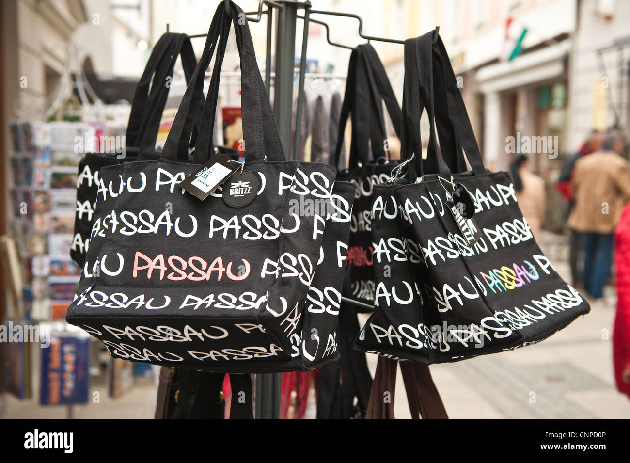 Sacchetti di souvenir in Passau, Germania. Foto Stock