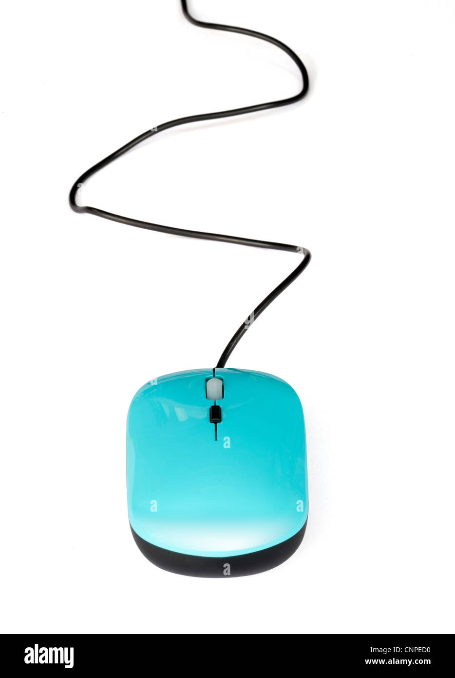 Blu Il mouse del computer isolato su bianco Foto Stock