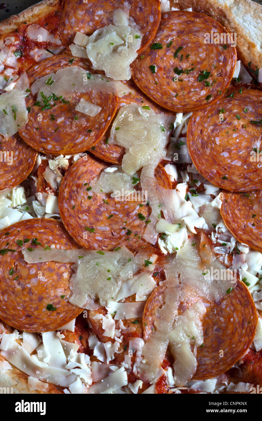 Greggio o Unccooked salsiccia per pizza Pizza Foto Stock