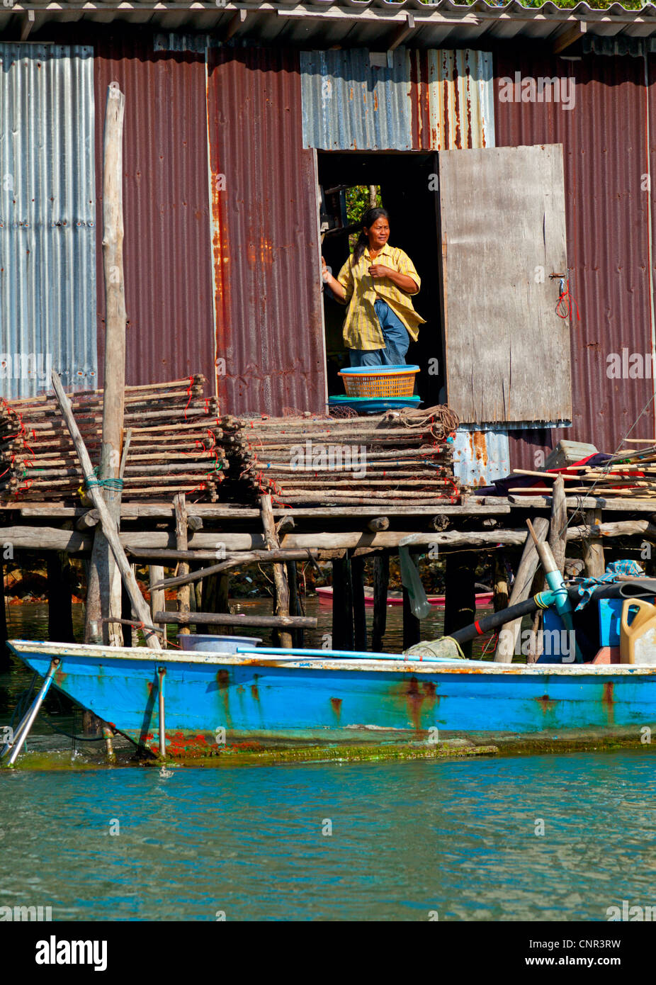 Isola tradizionale villaggio di pescatori nel Golfo di Thailandia Foto Stock