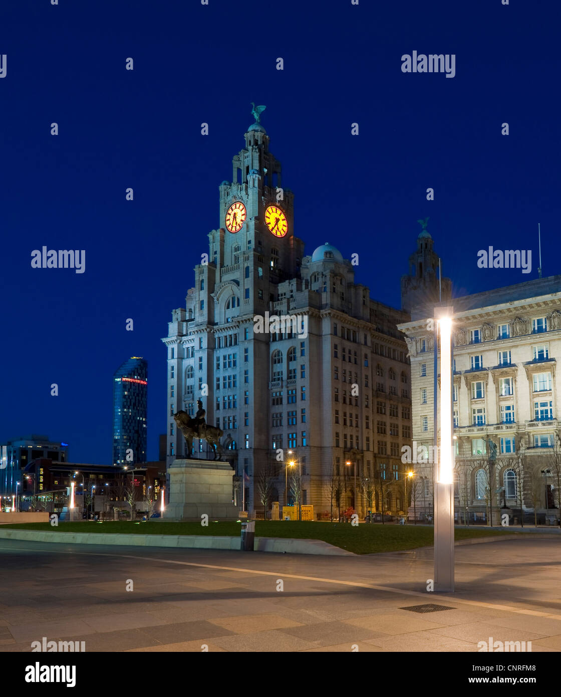 Tre Grazie, Liver Building, Cunard Building e il porto di Liverpool edificio su Liverpools Patrimonio Mondiale waterfront Foto Stock