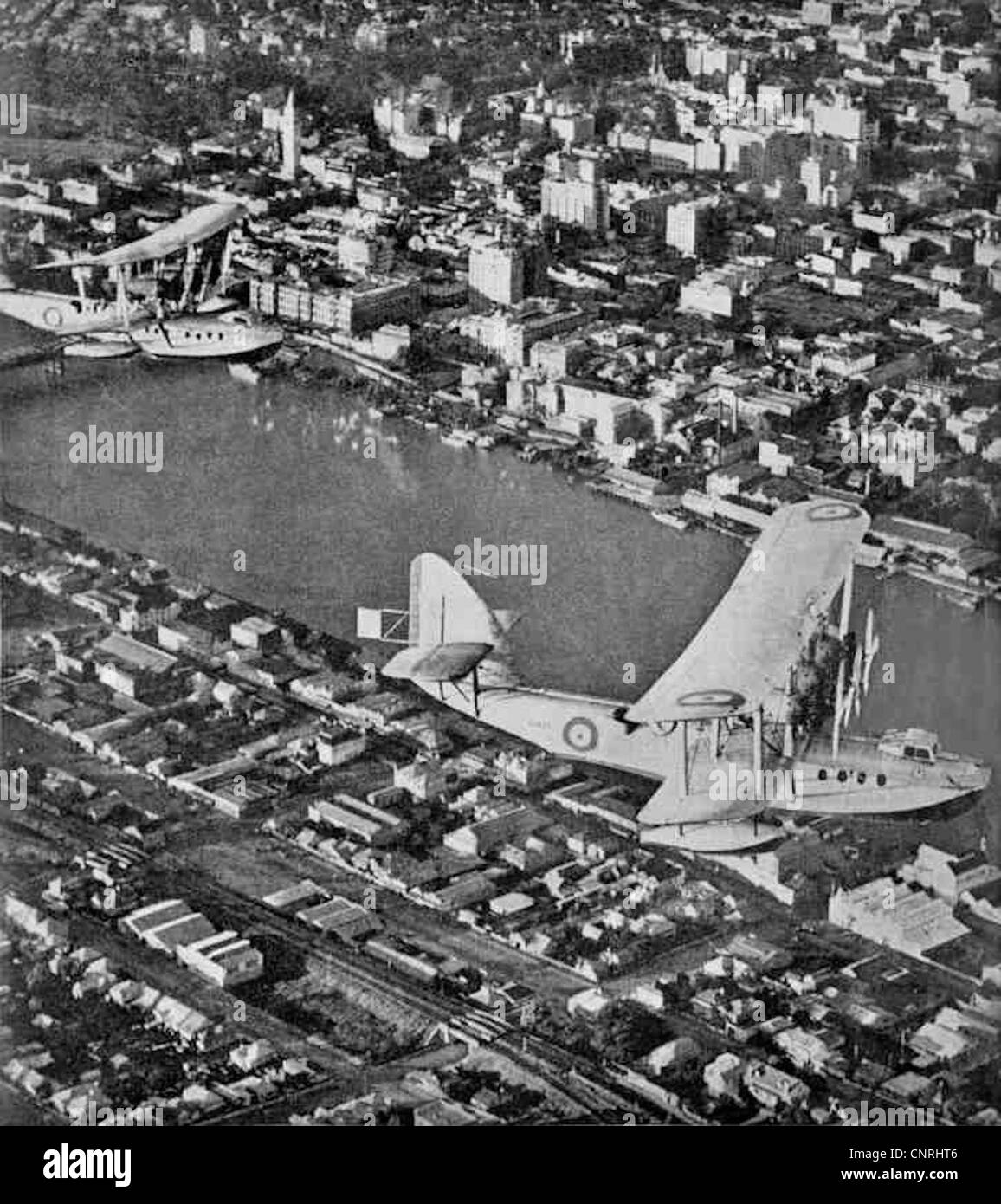 Due RAF breve Rangoon imbarcazioni battenti oltre il Fiume Brisbane, voce per le boe di ormeggio. Esse sono state completando una mostra fl Foto Stock