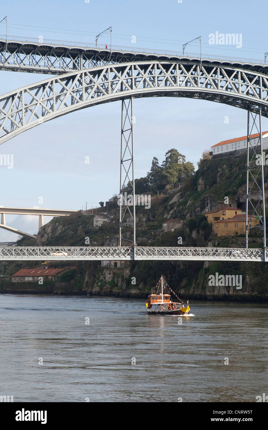 Ponte de Dom Luis I, Oporto, Portogallo Foto Stock