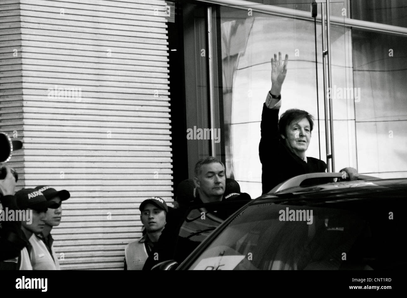 I BEATLES, Paul McCartney, Marriott Hotel, premere, concerto, saluto di persone famose, musicista, storia. Foto Stock