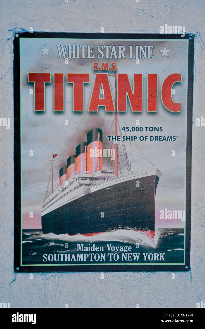 Un Poster pubblicitari il viaggio inaugurale del Titanic ( la nave dei sogni) nel 1912. Foto Stock