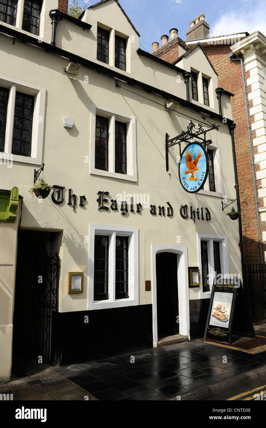 L'Aquila e il Bambino Pub di St Giles, Oxford Foto Stock