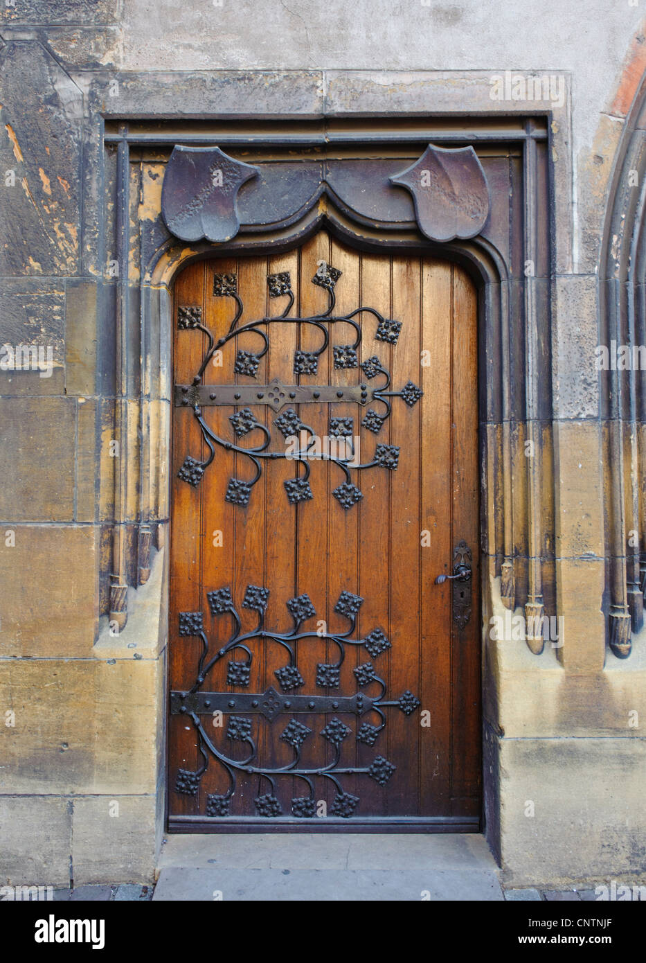 Porta sulla vecchia casa doganale di Colmar Francia Foto Stock