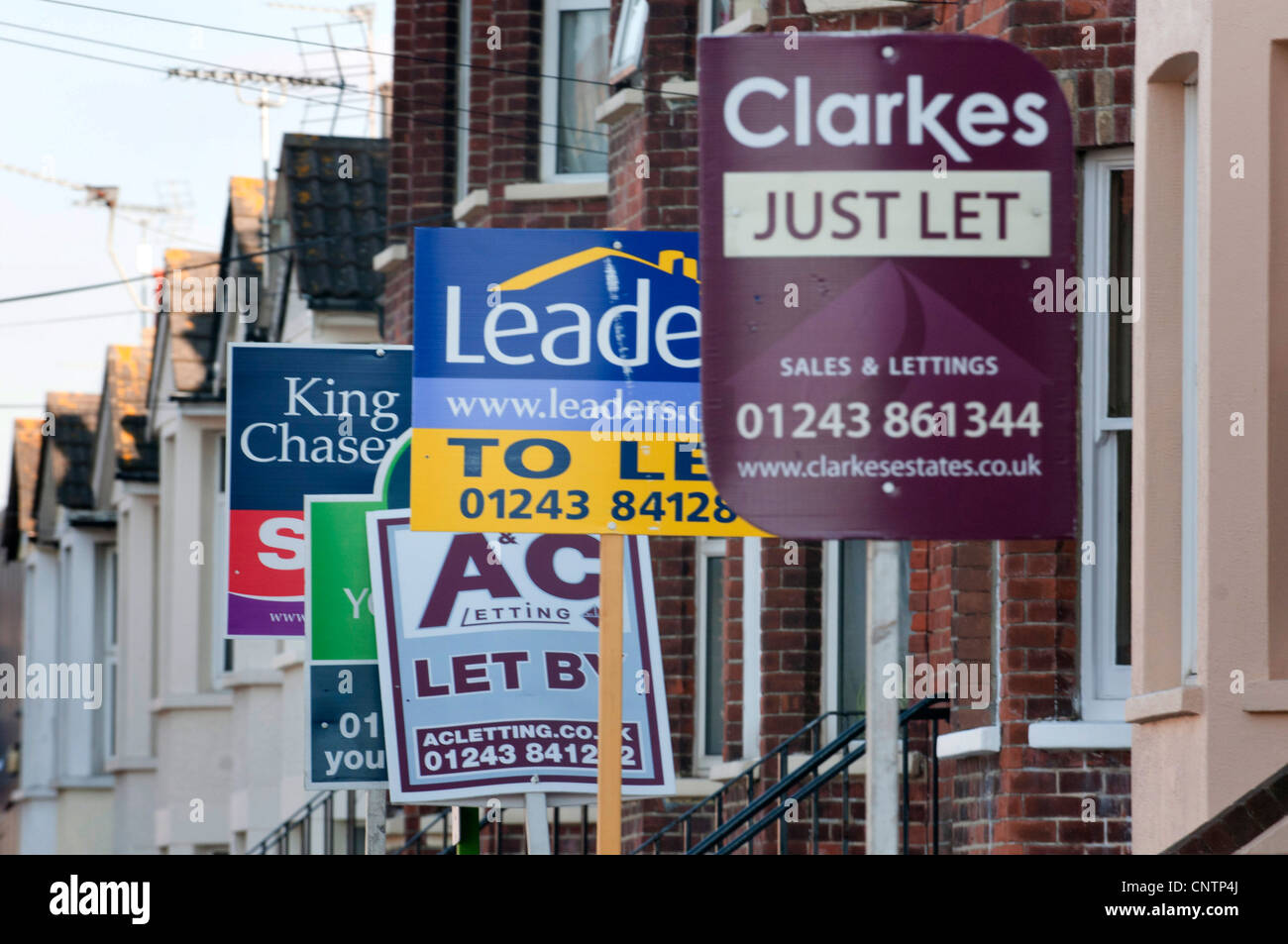 Agenti immobiliari " schede di vendita in Littlehampton, West Sussex. Foto Stock