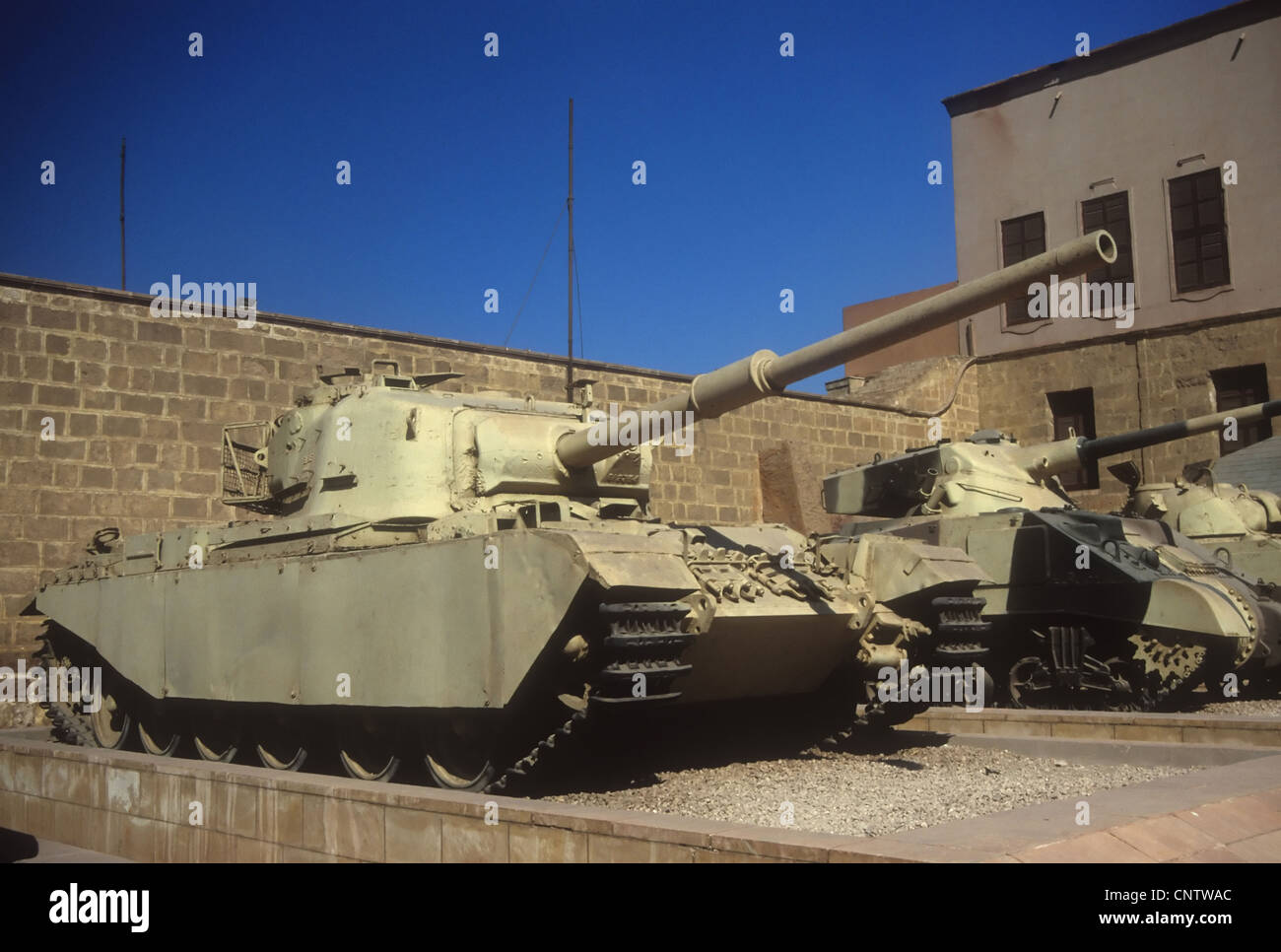 British Centurion serbatoio, originariamente dalla II guerra mondiale, poi utilizzato in Arabo - guerre israeliane, Museo Militare, CitadelCairoEgypt, Midd Foto Stock