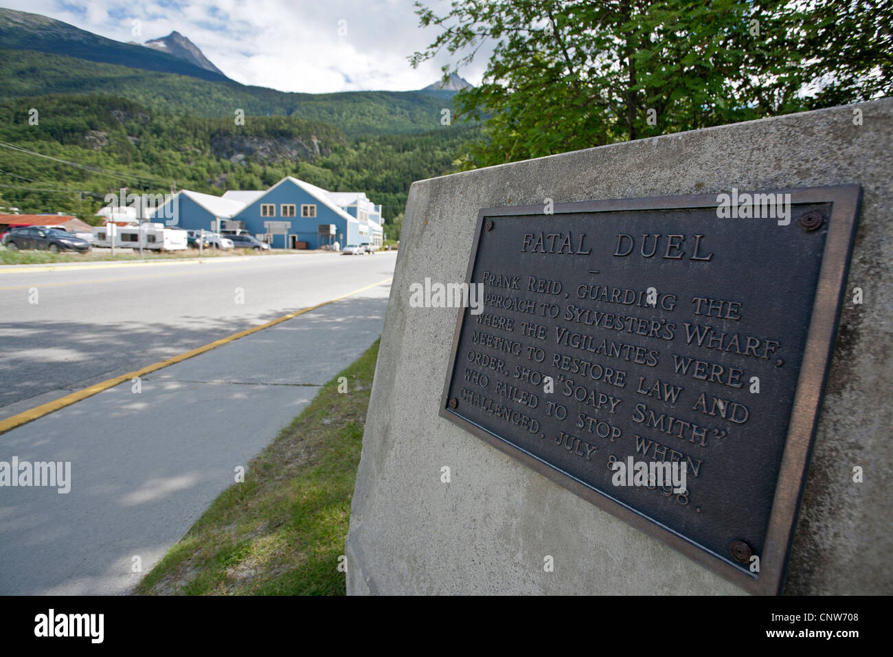 Una lapide commemorativa dove Frank Reid shot 'Ssaponata Smith' su luglio 8,1898. Skagway. L'Alaska. Stati Uniti d'America Foto Stock