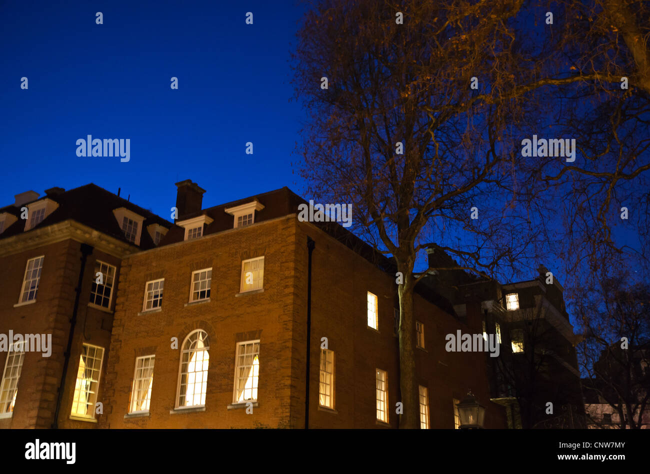 Europa Inghilterra Londra, una casa in Halkin Street Foto Stock