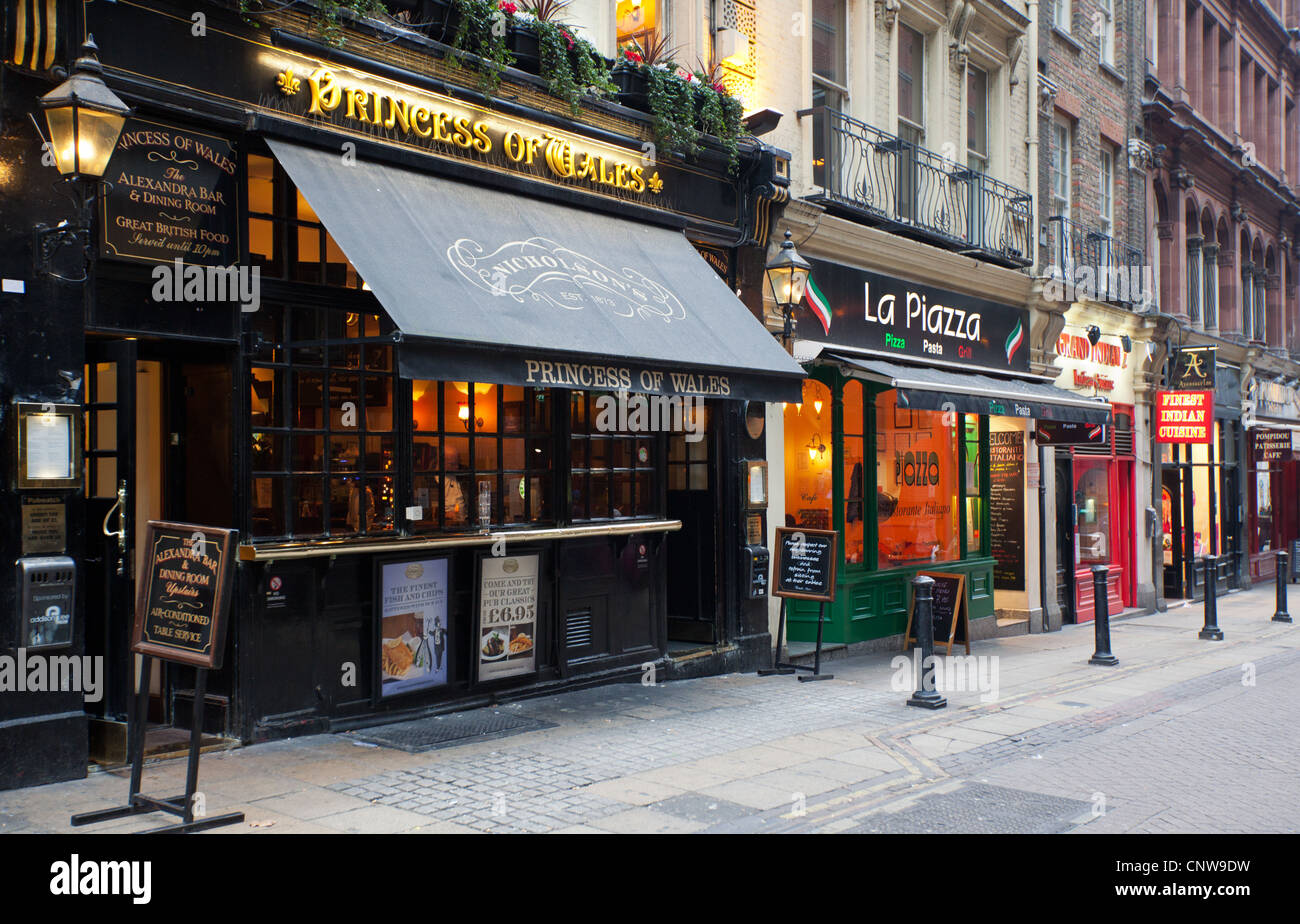 Europa Inghilterra Londra, Villier street con il Rudyard Kipling house al numero 43 Foto Stock