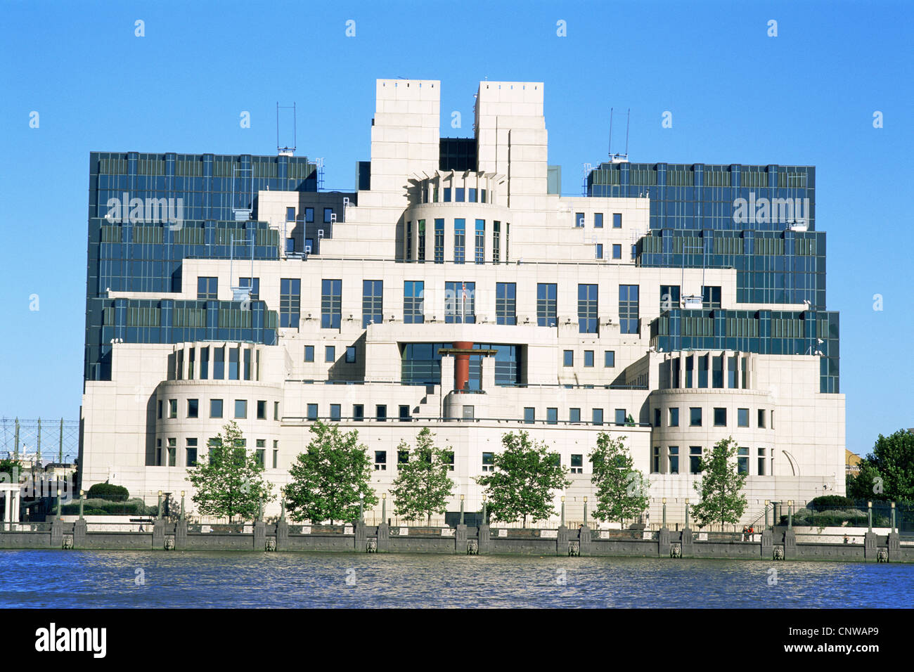 Inghilterra, Londra, Vauxhall, MI6 Secret Intelligence Service sede Foto  stock - Alamy