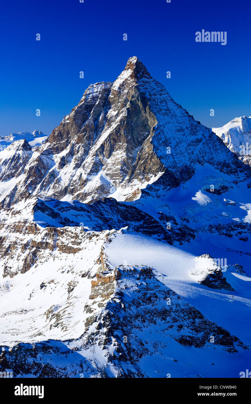 Alpi Vallesi con vista sul Cervino (4478 m) da Klein Cervino, Svizzera, Vallese Foto Stock