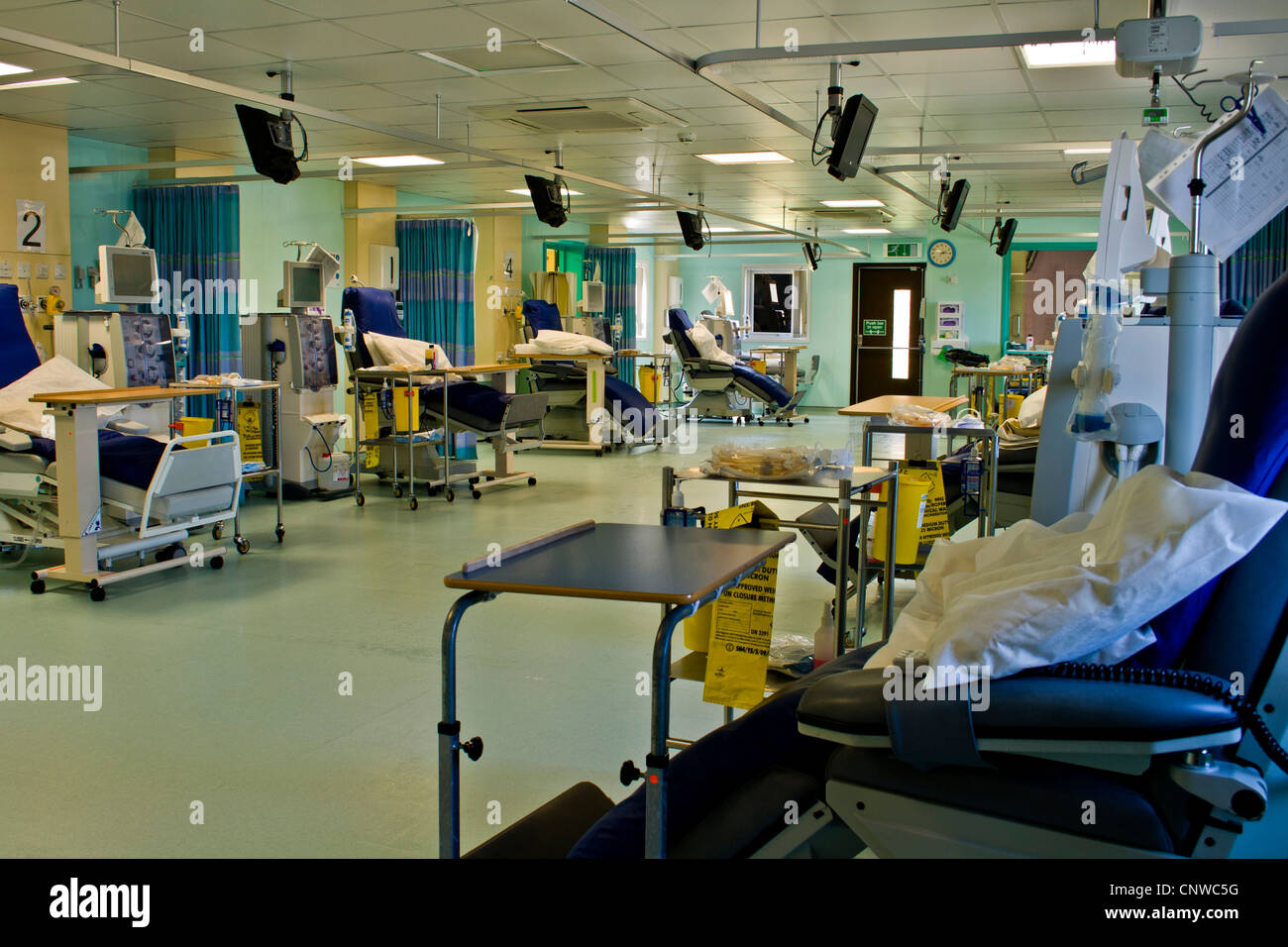 Moderno ospedale reparto renale / unità di dialisi. Foto Stock