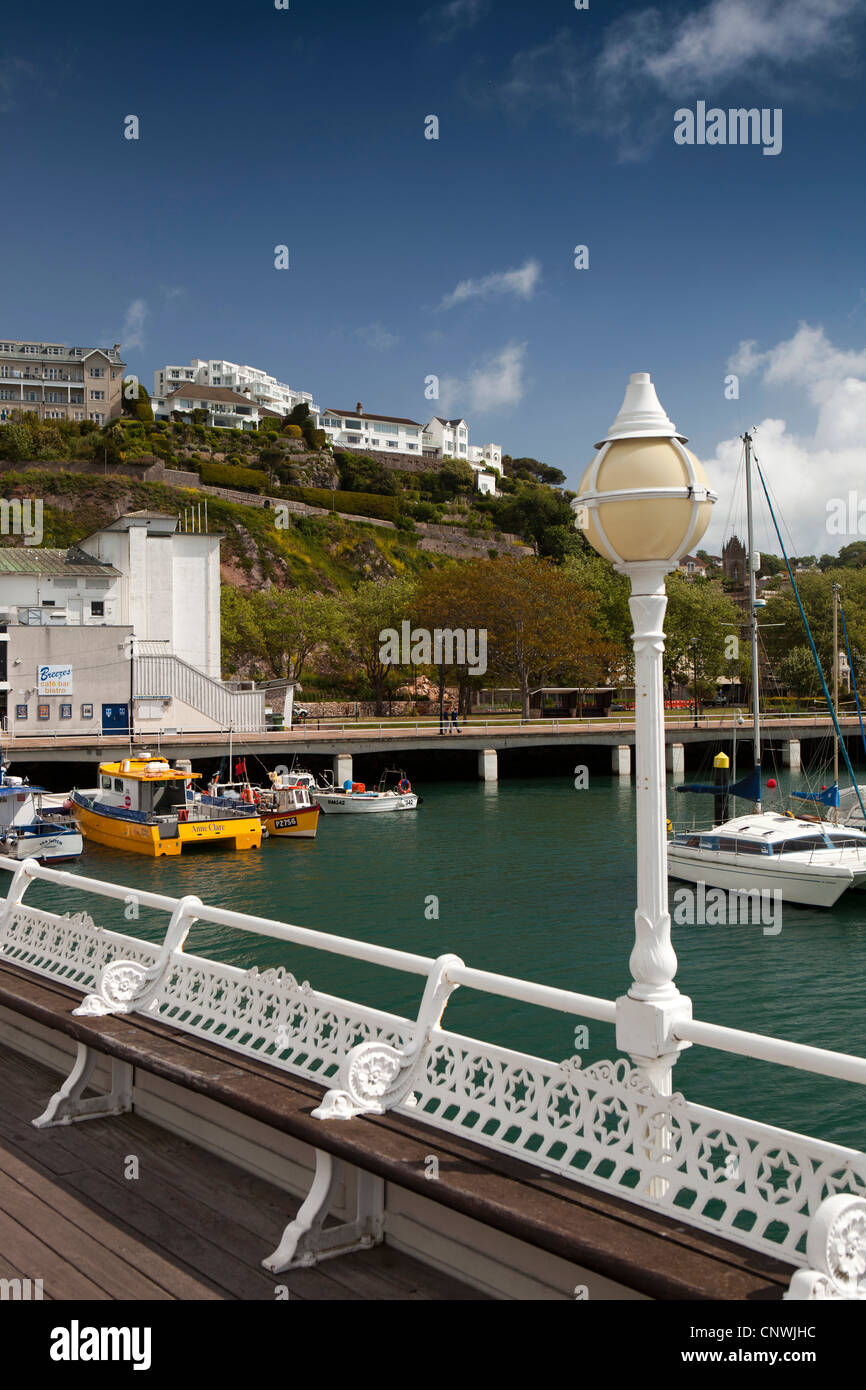 Regno Unito, Inghilterra, Devon, Torquay, barche ormeggiate nel porto di Princess Pier Foto Stock