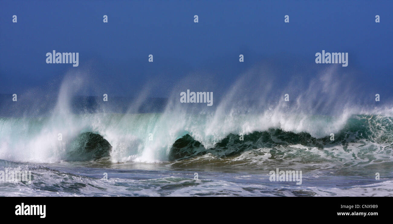 La rottura delle onde a Los Molinos, Isole Canarie Fuerteventura Foto Stock