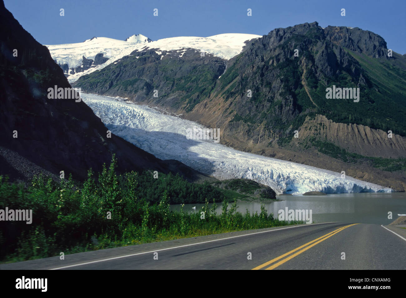 Bear Glacier all'altezza degli occhi lungo il ghiacciaio autostrada Foto Stock