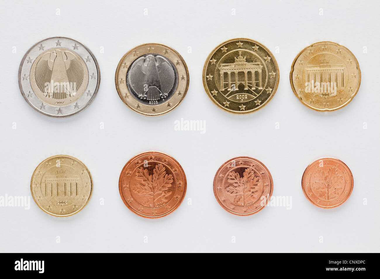 Il tedesco monete in euro disposti in ordine numerico, vista posteriore Foto Stock