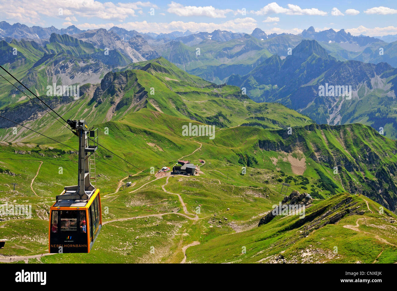 La funivia di Nebelhornbahn, a Nebelhorn 2224 m, stazione a valle Hoefatsblick, in Germania, in Baviera, Allgaeuer Alpen Foto Stock