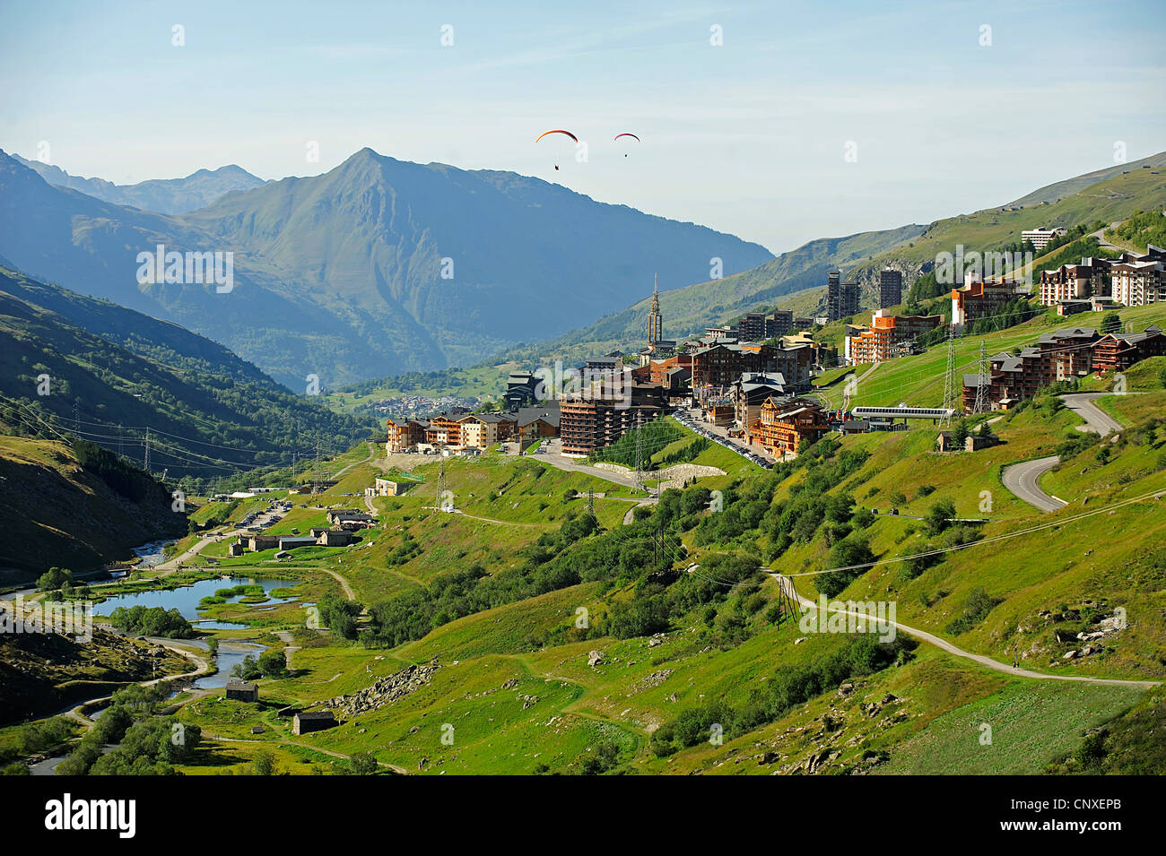 Les Menuires ressort nella Valle Tarentaise, Francia, Savoie, Saint-Martin-de-Belleville Foto Stock