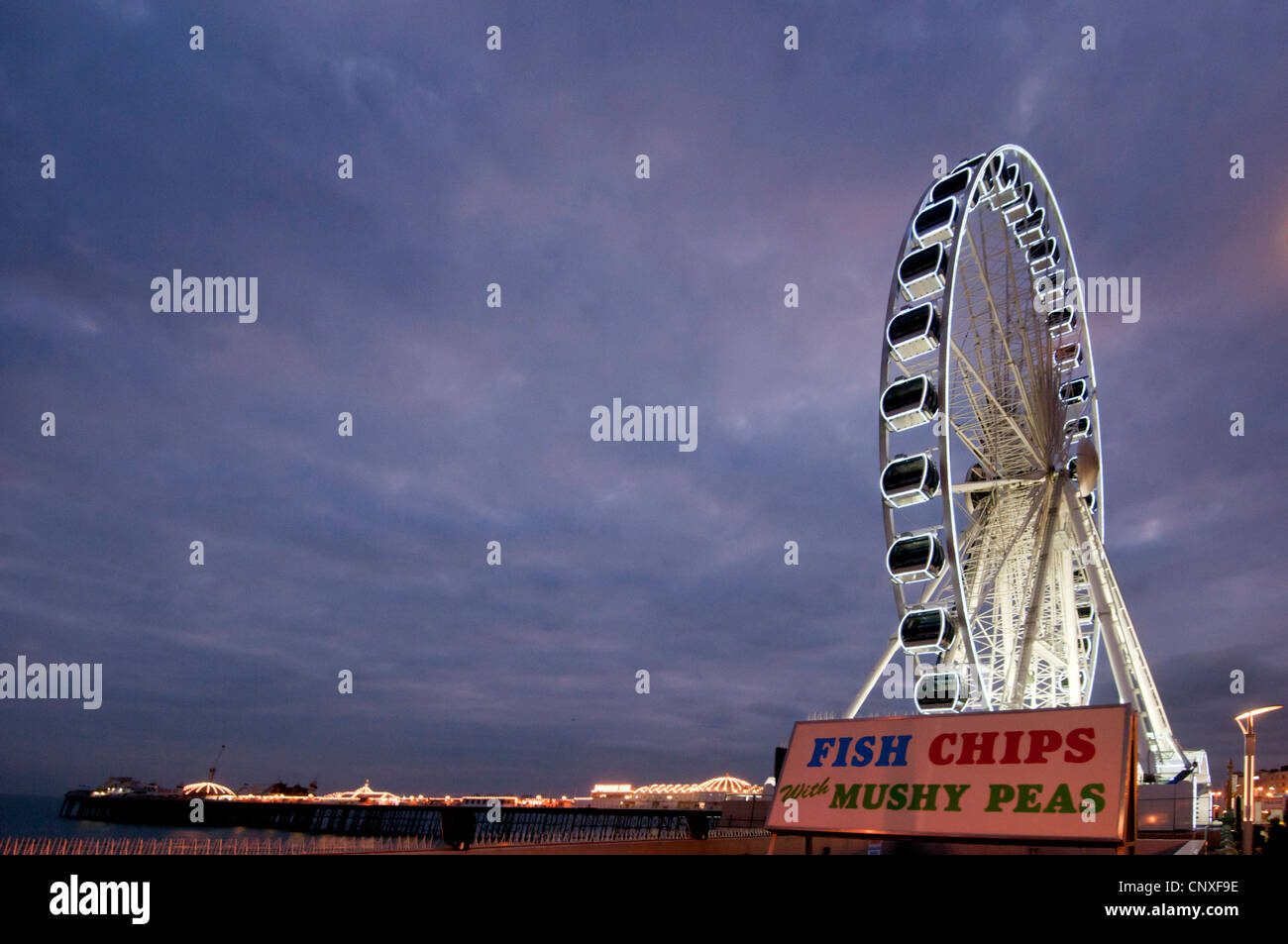 Vista di Brighton Il ruota panoramica Ferris. Foto Stock