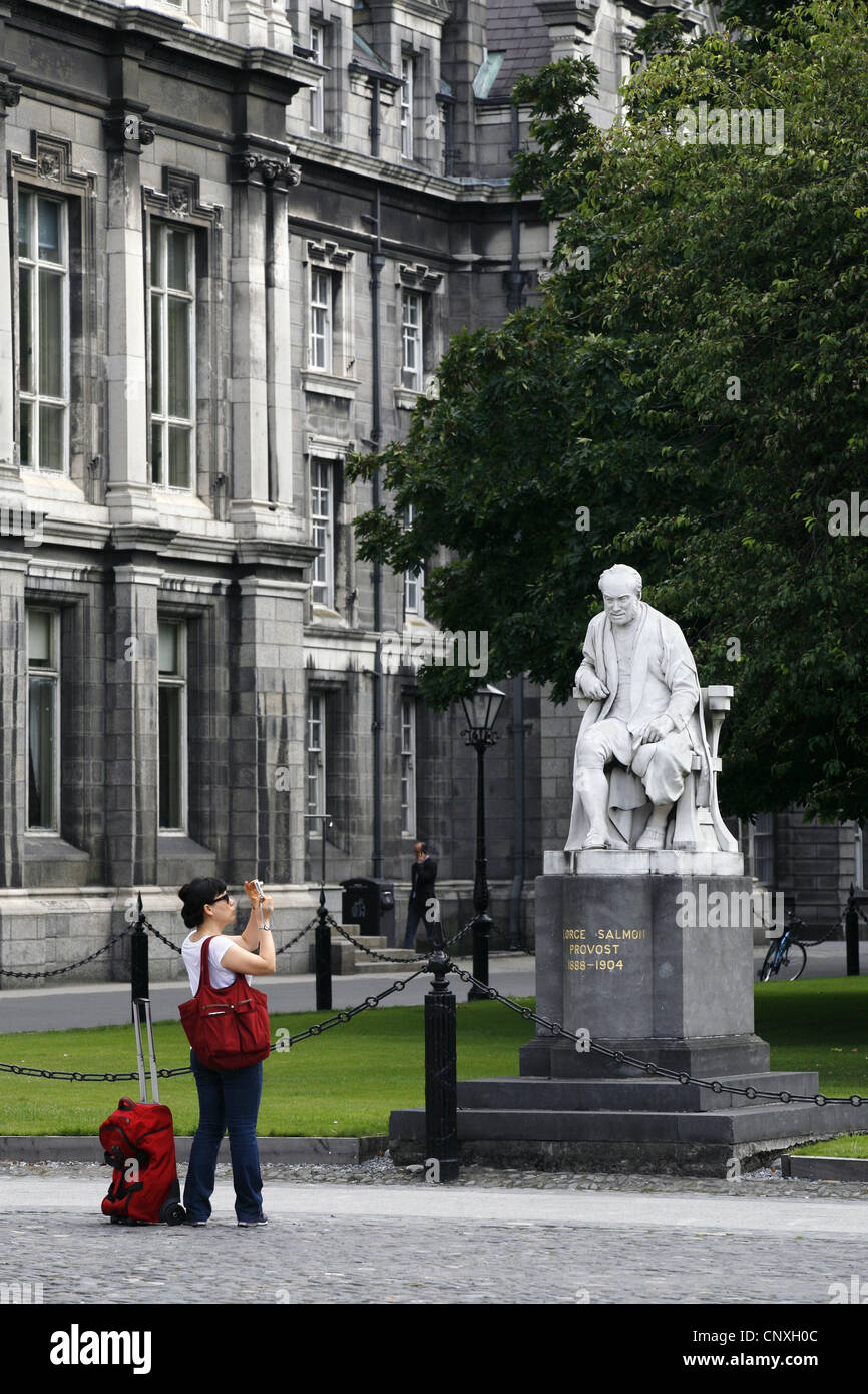 Statua di George salmone, il Trinity College di Dublino, Irlanda Foto Stock