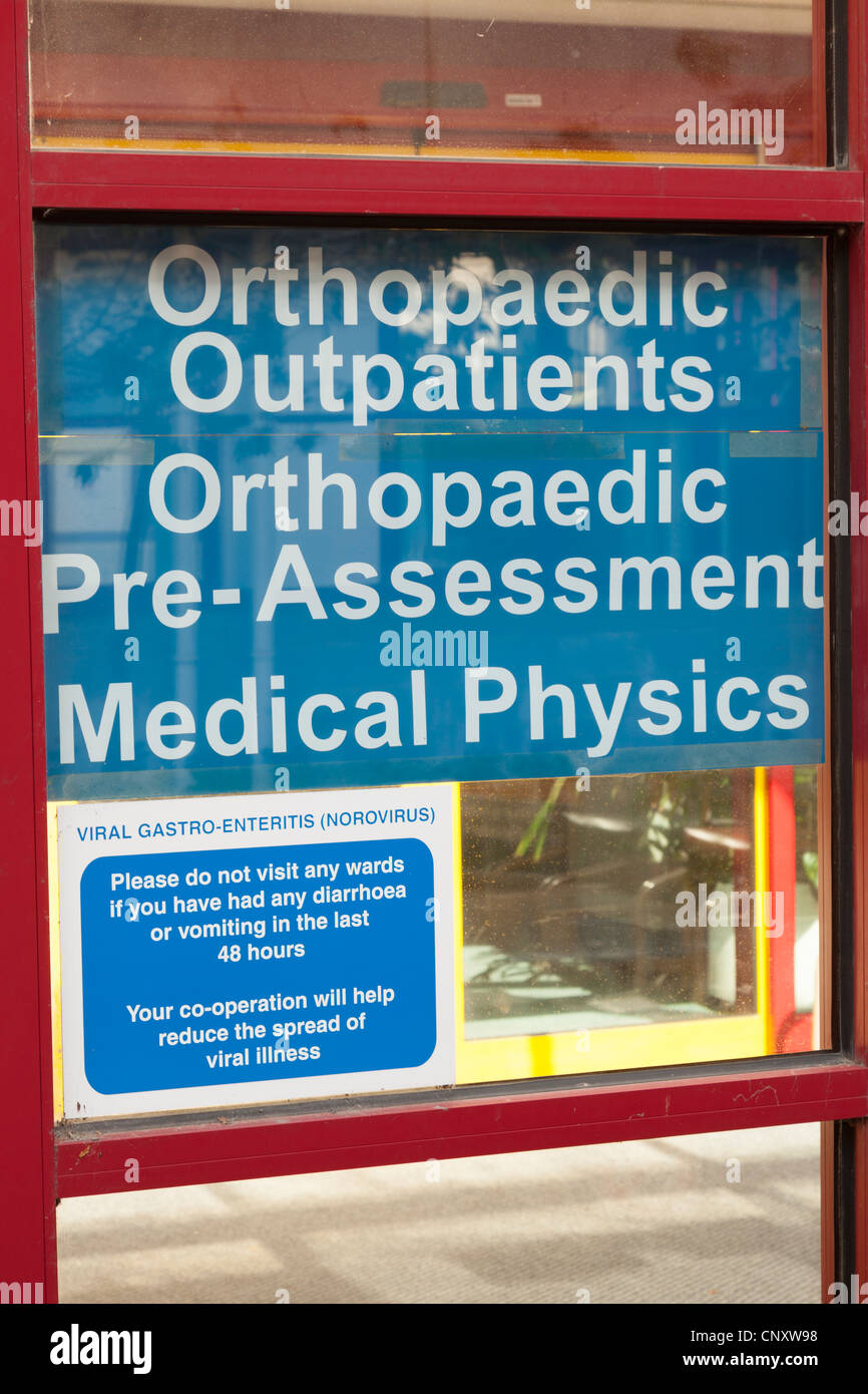 Ospedale segno di avvertimento non circa la visita nei reparti se avete viral gastroenterite norovirus Foto Stock