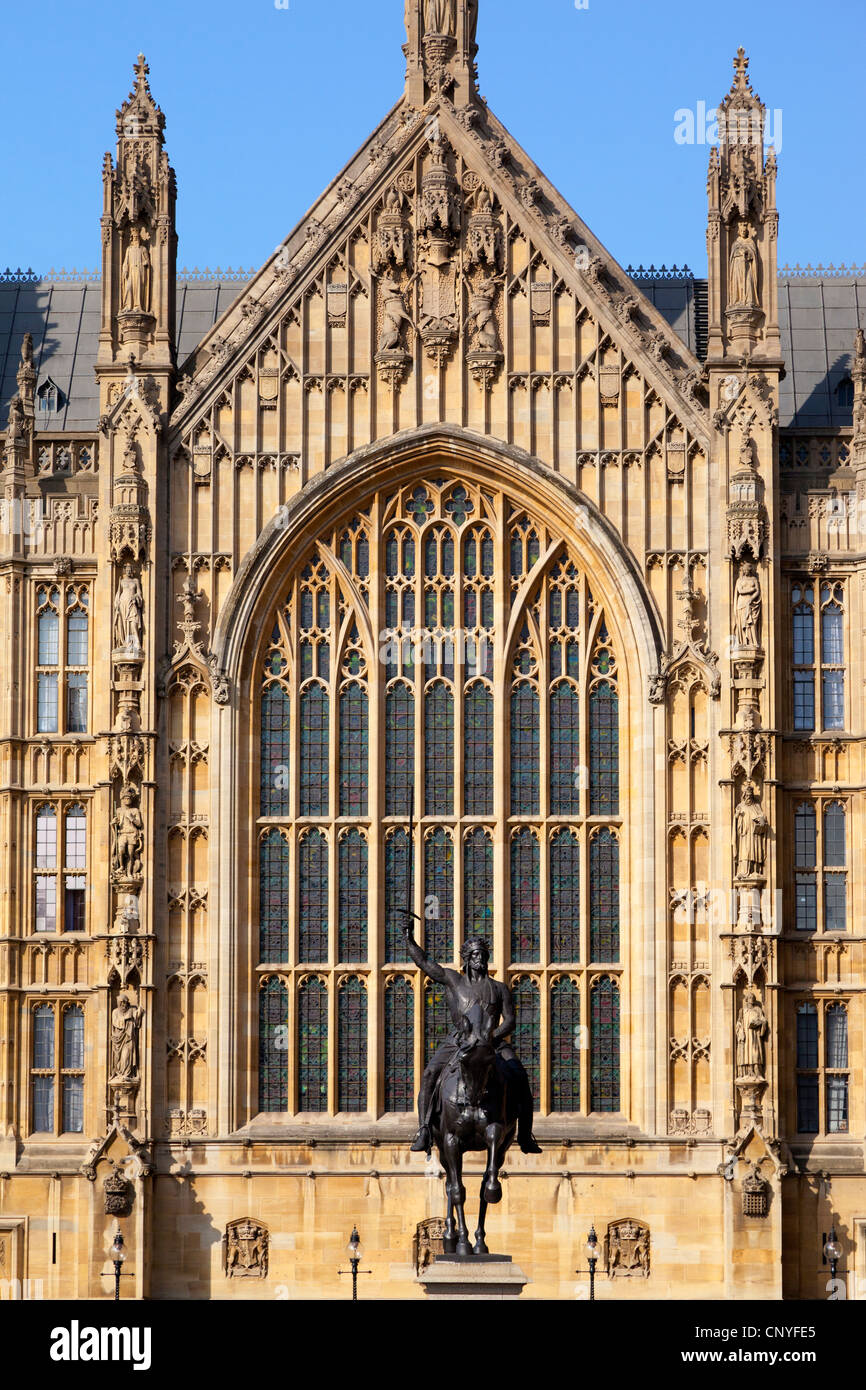 Statua di Riccardo Cuor di Leone di fronte al Palazzo di Westminster 9 Foto Stock