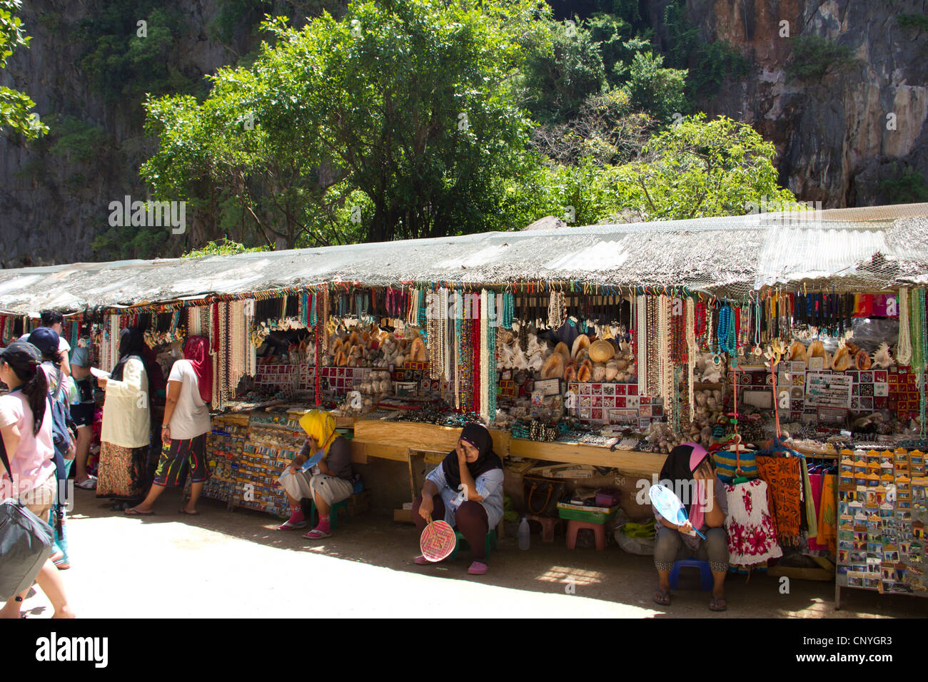 Mercato sulla isola di James Bond in Thailandia Foto Stock