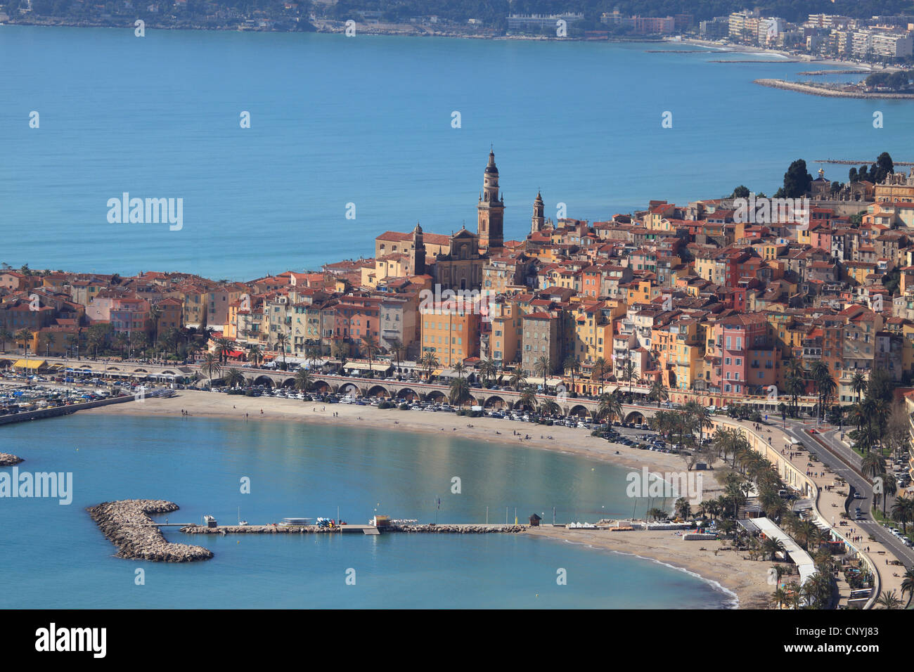 Panoramica della città costiera di Mentone sulla Costa Azzurra Foto Stock