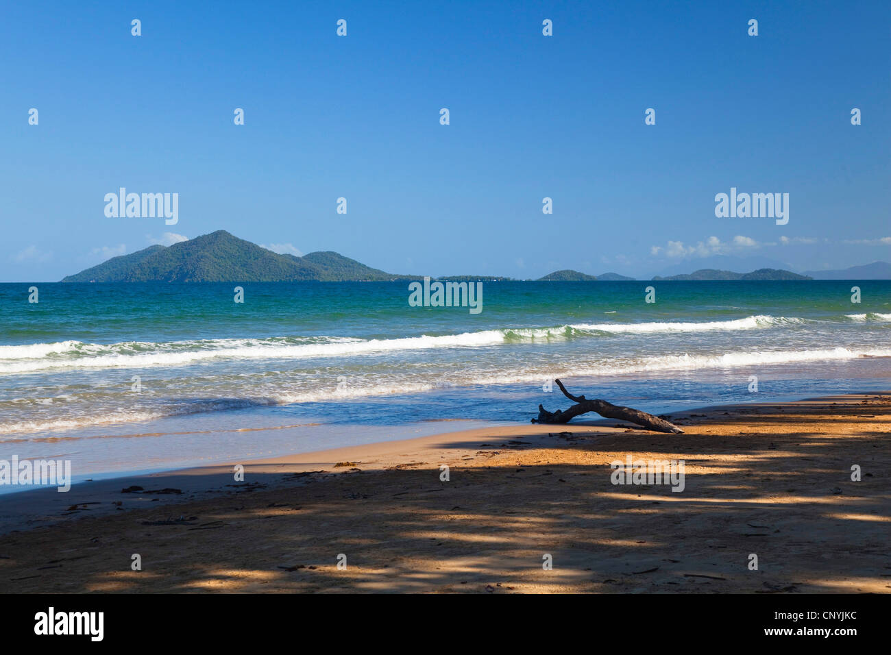 South Mission Beach vicino a Innisfail con Dunk Island, in Australia, Queensland Foto Stock