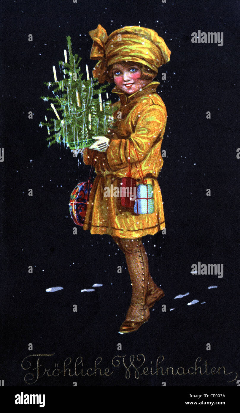 Natale, biglietti d'auguri, ragazza giovane che porta albero di Natale e regali, cartolina, circa 1910, Additional-Rights-Clearences-non disponibile Foto Stock