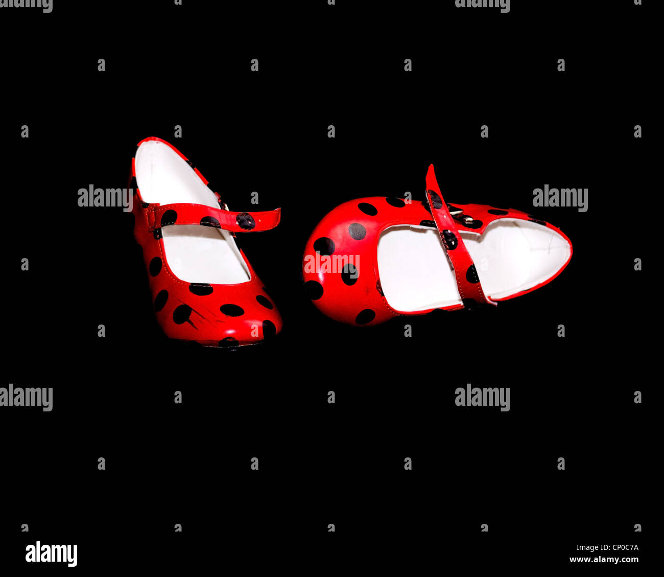 Rosso e nero maculato scarpe di flamenco Foto Stock
