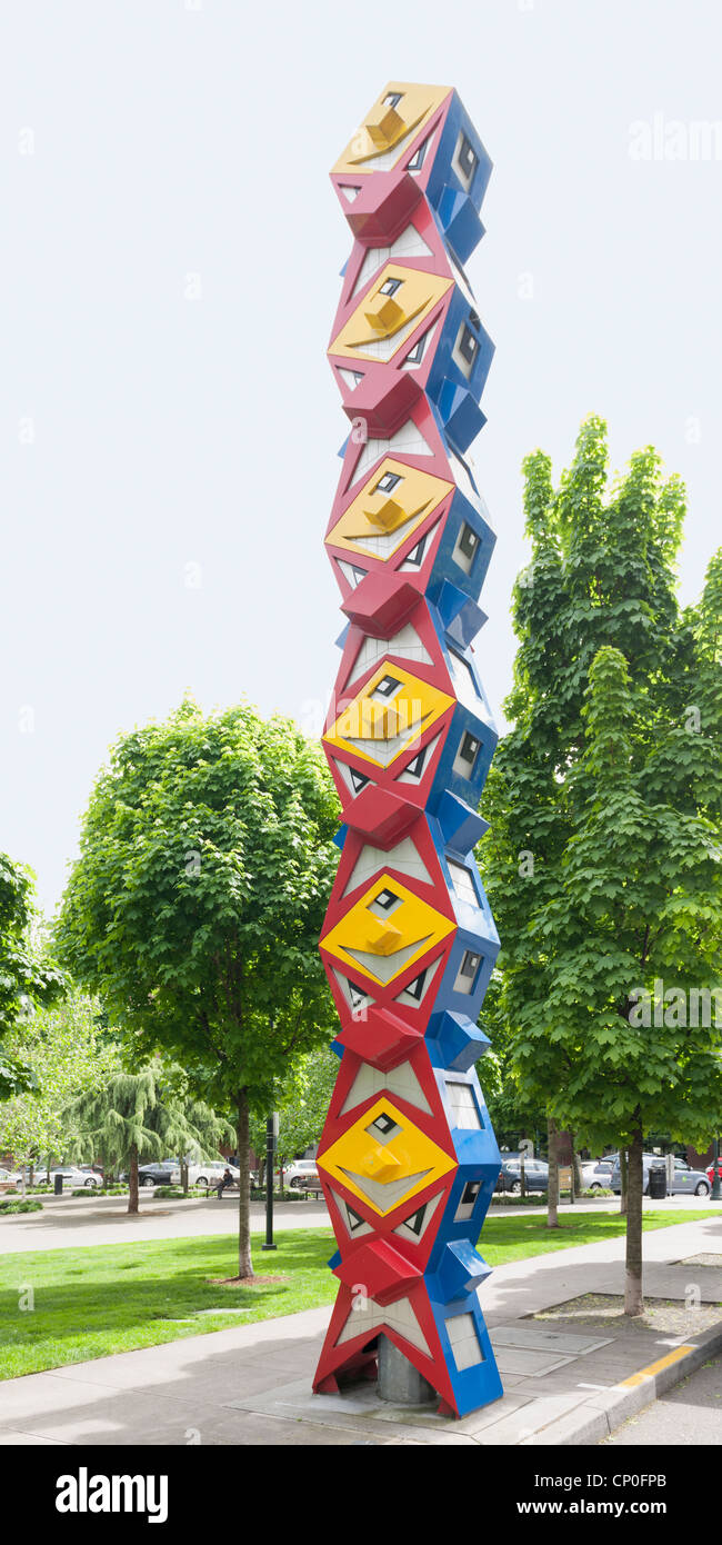 Moderno pippo Tiki Totem Pole di Portland Foto Stock