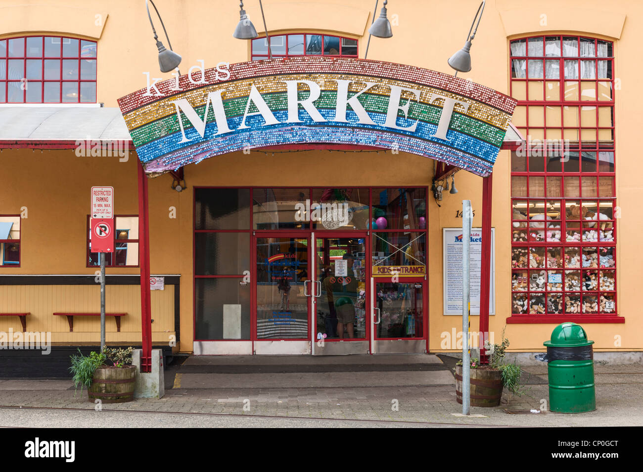 Il Kid's mercato, Granville Island, Vancouver Foto Stock