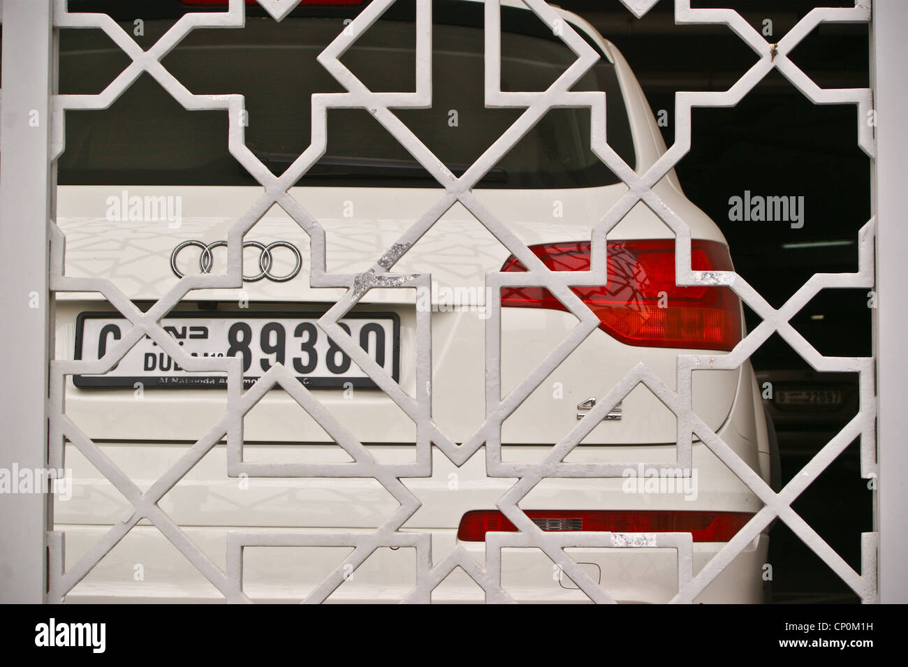 Un Audi Quattro con Dubai numero di targa, Emirati Arabi Uniti Foto Stock