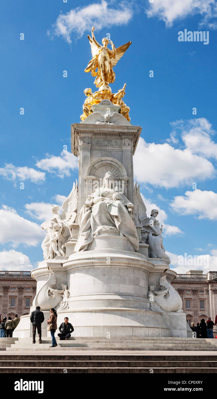Queen Victoria Memorial fuori Buckingham Palace, il centro commerciale di Londra, Inghilterra Foto Stock
