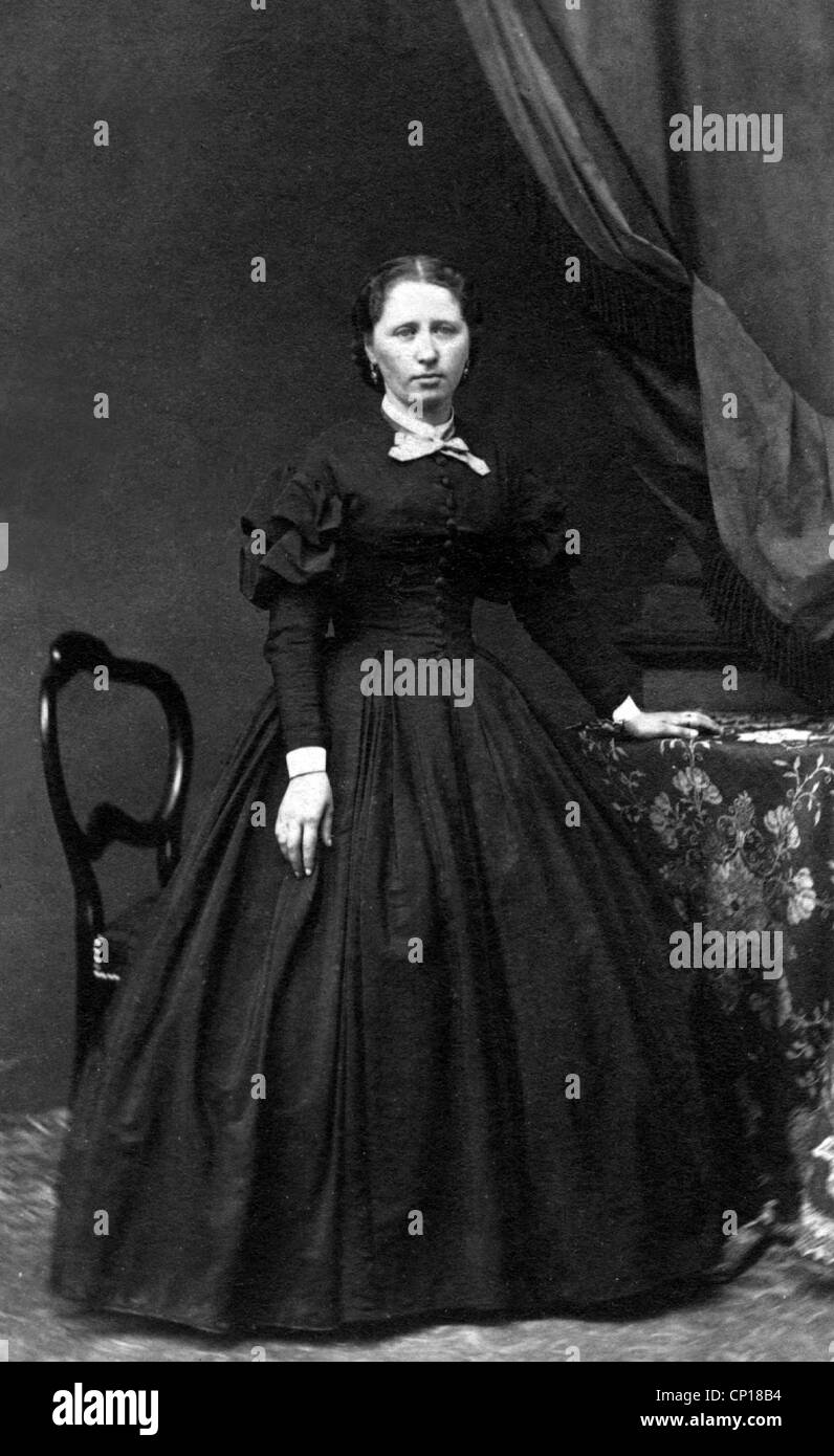 Persone, donne, studio shot di una donna, a lunghezza intera, carte de visite, foto di J. Greiner, Fuerth, Germania, fine del 19 ° secolo, diritti aggiuntivi-clearences-non disponibile Foto Stock