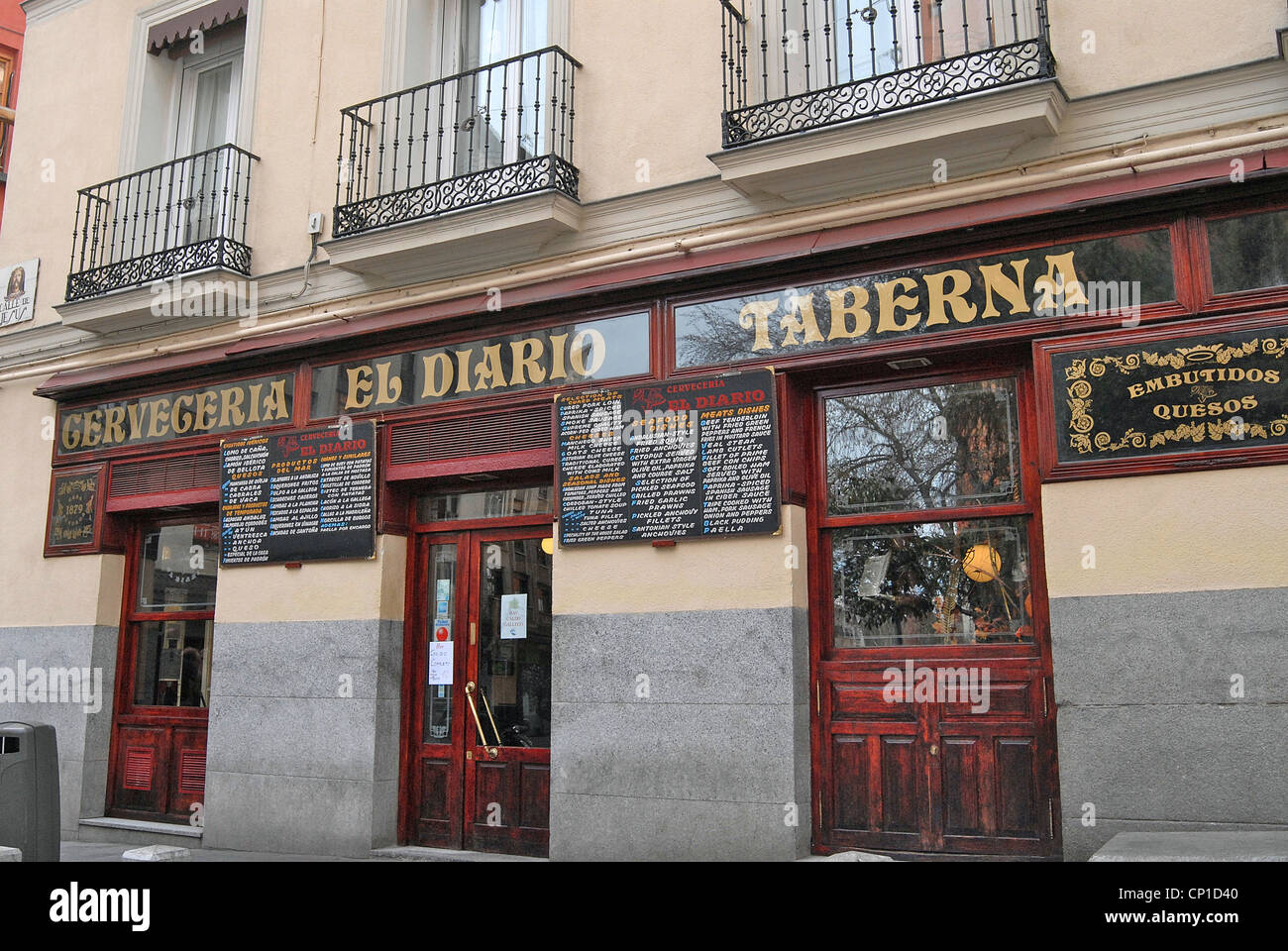 Taberna El Diario tavern pub bar Madrid Spagna Foto Stock