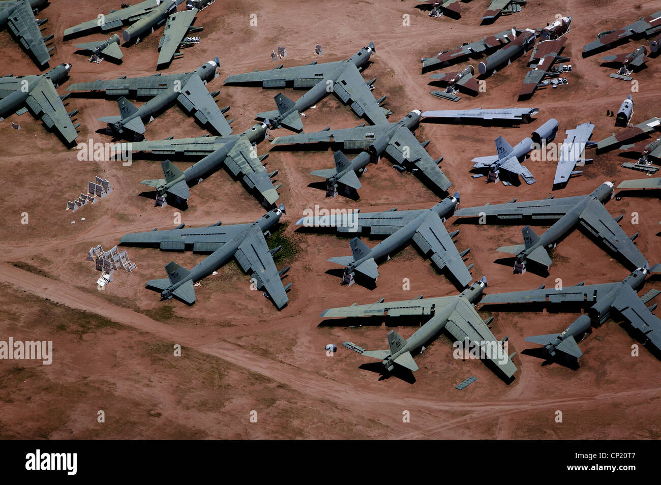 Vista aerea al di sopra di aerei militari cimitero Tucson in Arizona Davis Monthan Air Force Base Foto Stock