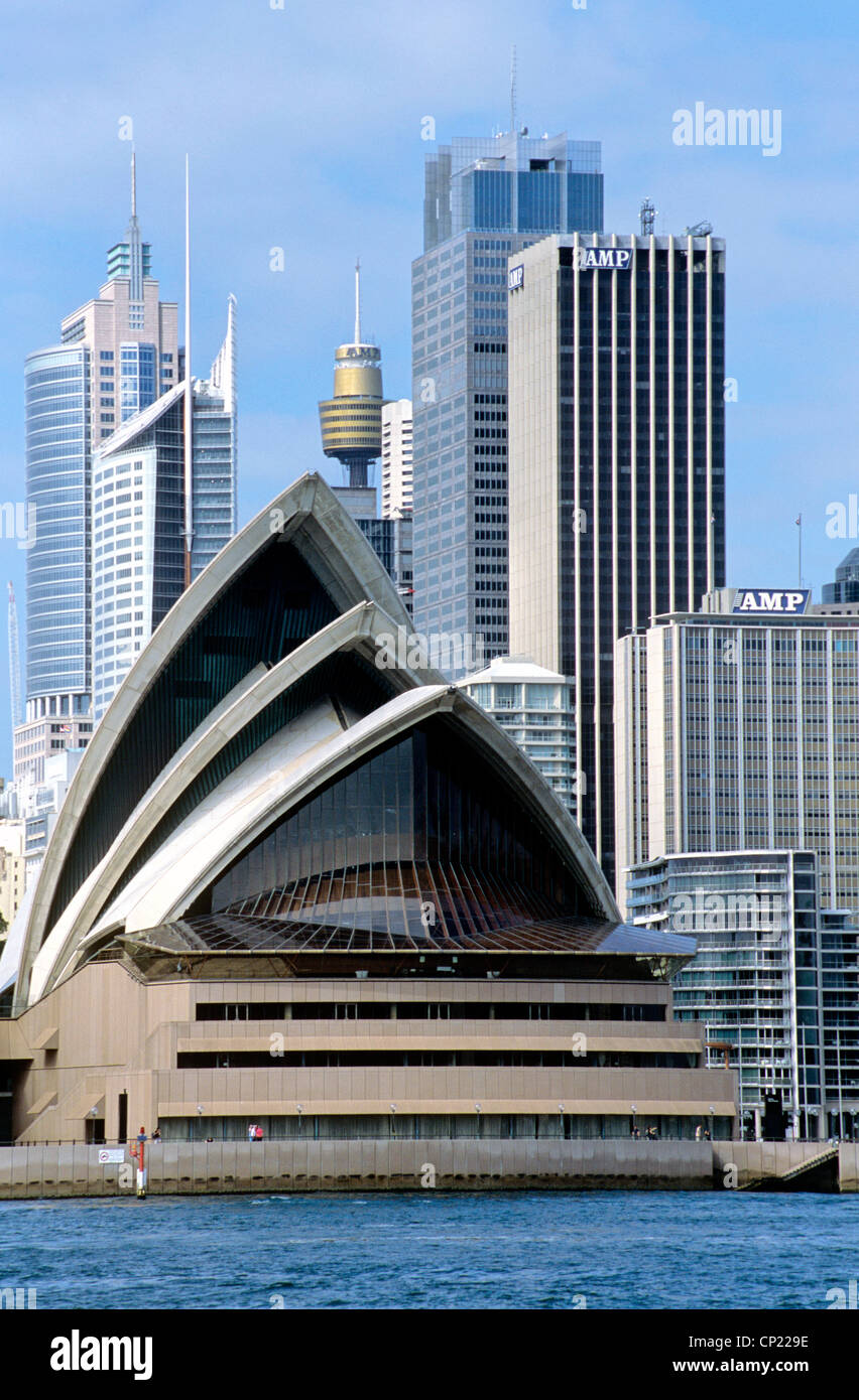 Nuovo Galles del Sud, Sydney Opera House e la skyline del centro Foto Stock