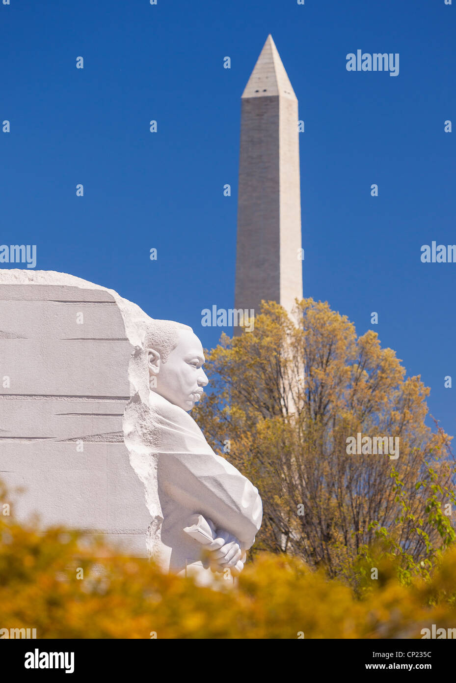 WASHINGTON, DC, Stati Uniti d'America - Martin Luther King Memorial e il Monumento a Washington. Foto Stock