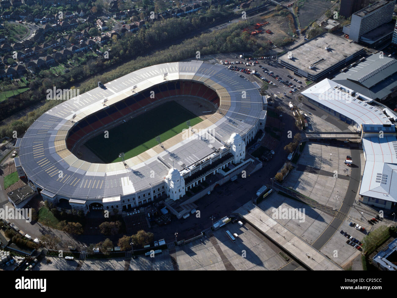 Vista aerea del vecchio stadio di Wembley a Londra. 1923 -2000 Foto Stock
