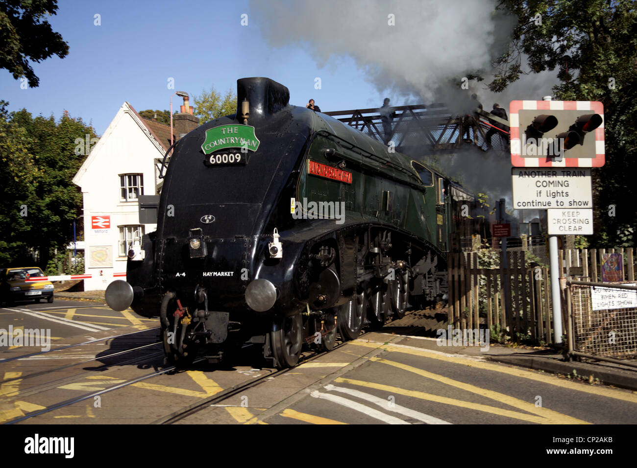 L'unione del sud africa attraversando la stazione di Milford, Surrey, Inghilterra Foto Stock