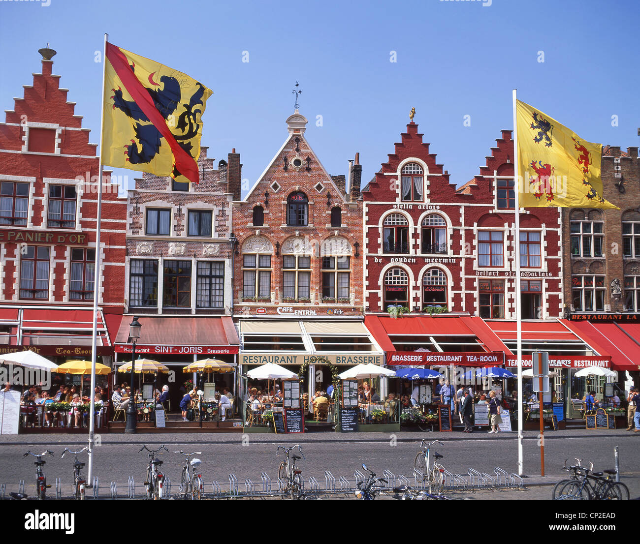 Piazza del mercato (Markt), Bruges (Brugge), provincia delle Fiandre Occidentali, Regno del Belgio Foto Stock